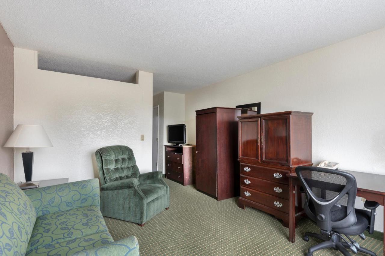 Econo Lodge Kannapolis Luaran gambar