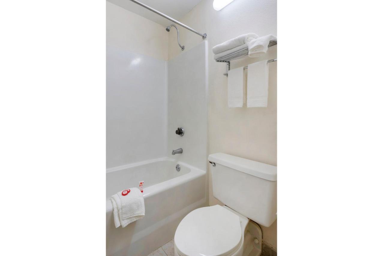 Econo Lodge Kannapolis Luaran gambar