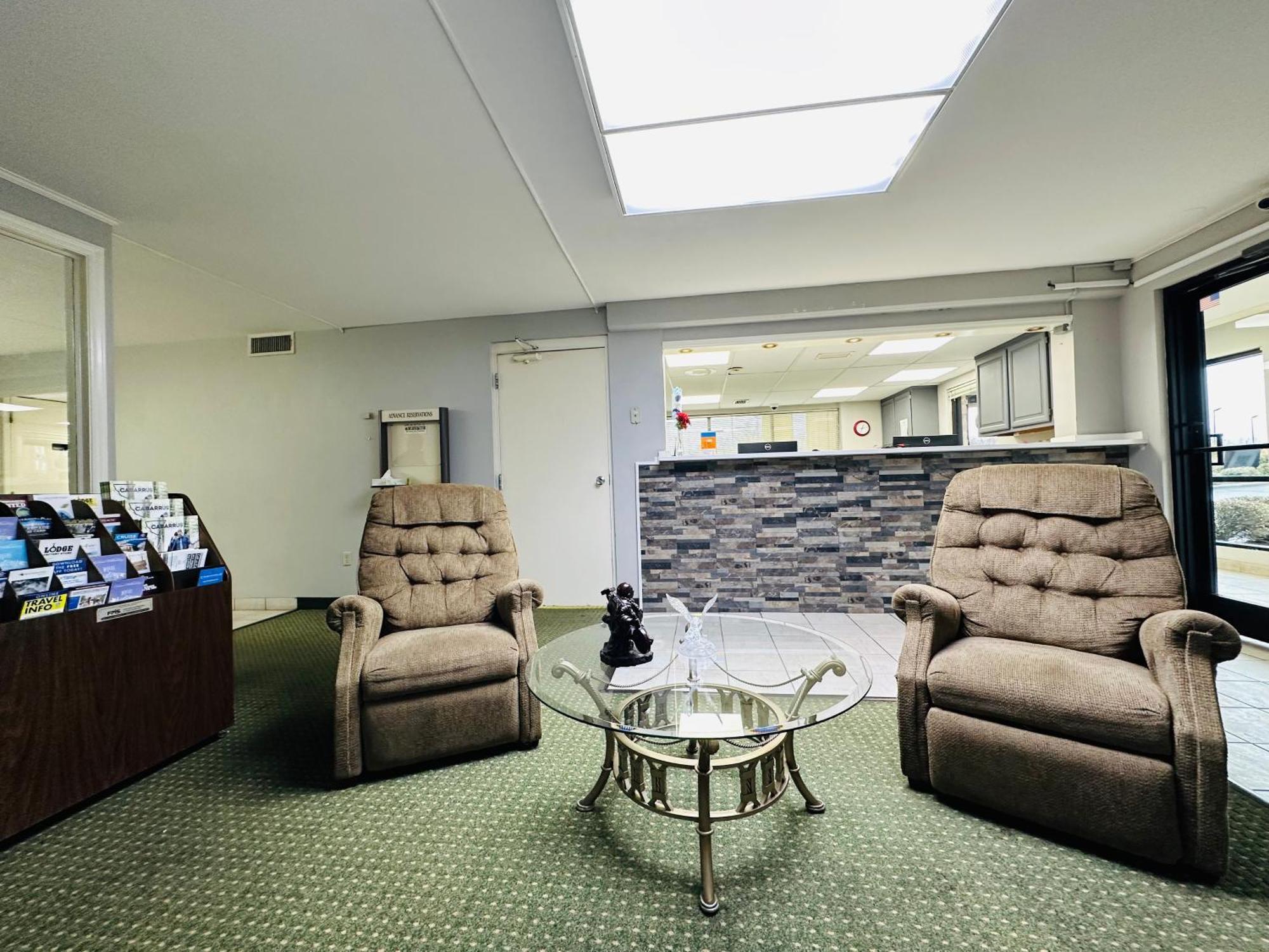 Econo Lodge Kannapolis Luaran gambar