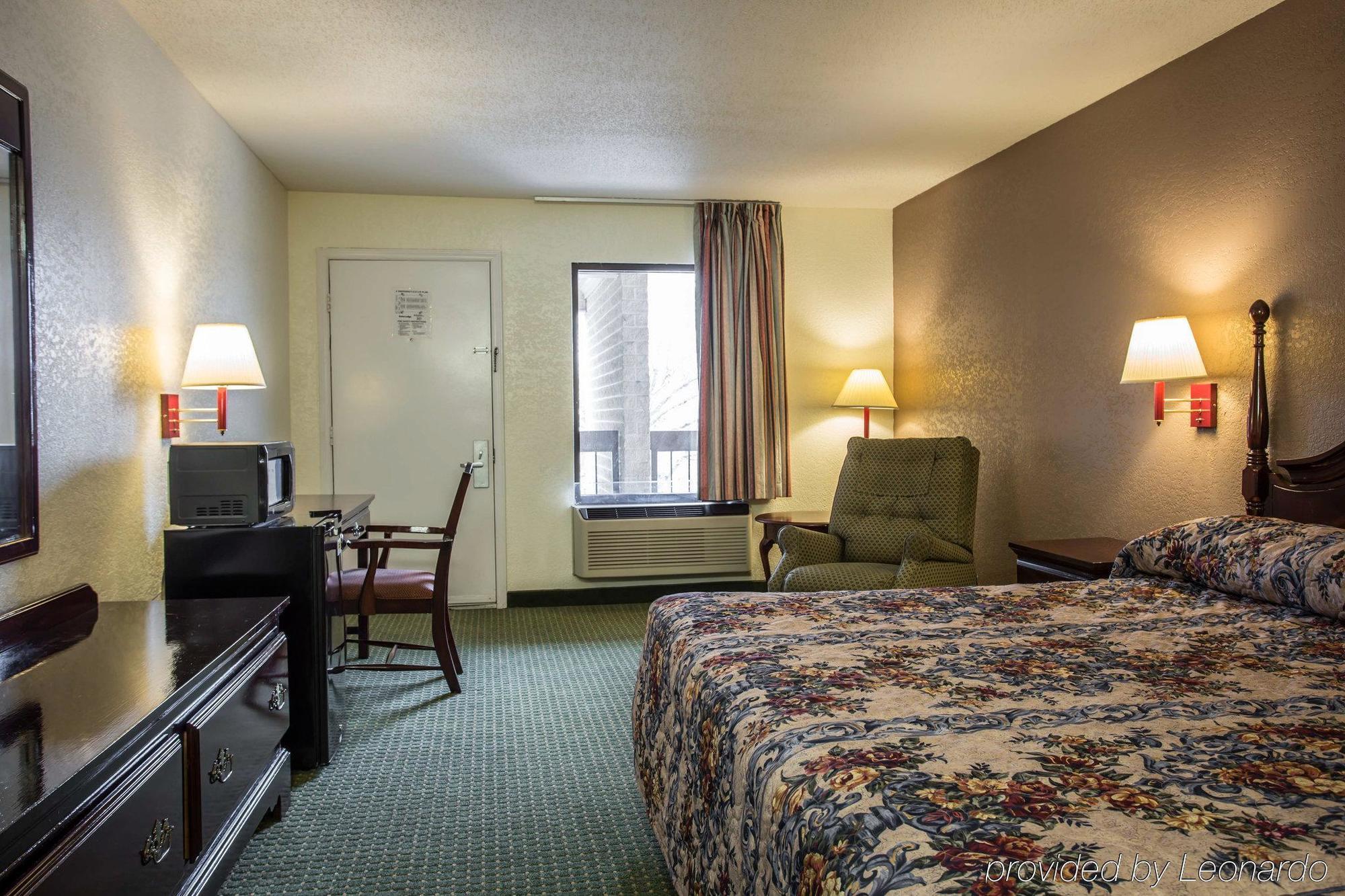 Econo Lodge Kannapolis Luaran gambar