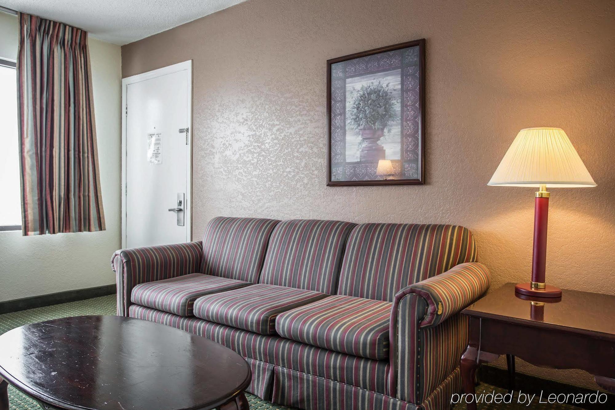 Econo Lodge Kannapolis Luaran gambar